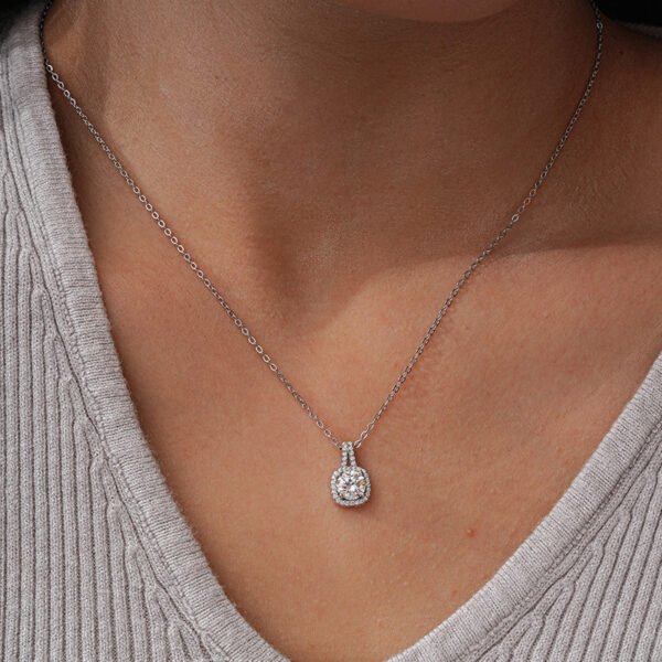925 Sterling Silver 1ct Moissanite Necklace