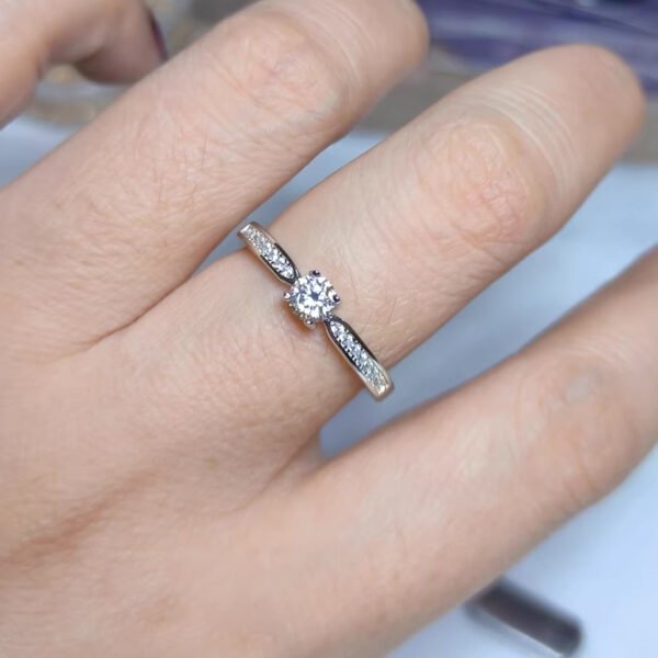 925 Sterling Silver 0.3ct Moissanite Ring
