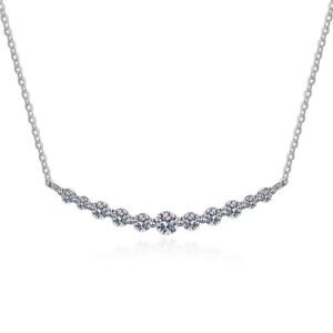 925 Sterling Silver Moissanite Smile Necklace
