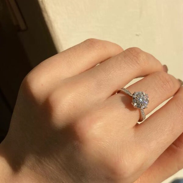 925 Sterling Silver 0.5ct Moissanite Ring