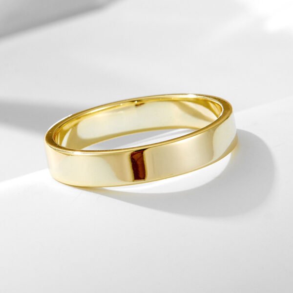 925 Silver Crushed Ice Cut Cubic Zirconia Ring Set