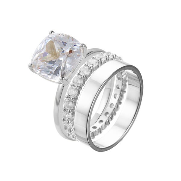 925 Silver Crushed Ice Cut Cubic Zirconia Ring Set