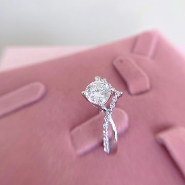 925 Silver 1 Carat Moissanite Ring