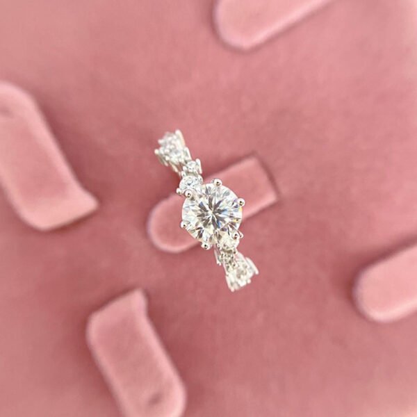 925 Sterling Silver 1ct Moissanite Ring