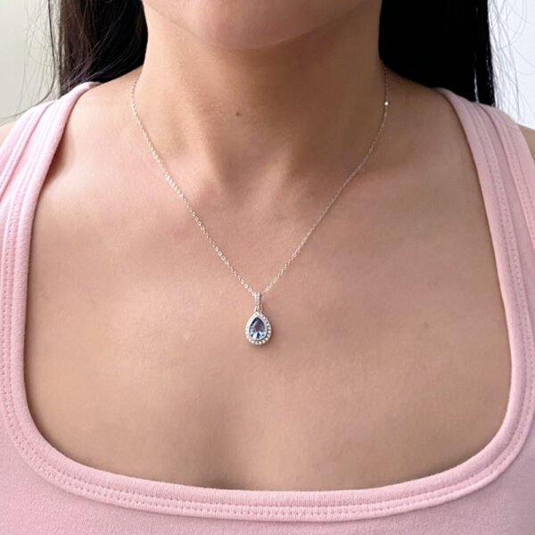 Teardrop Pendant Necklace