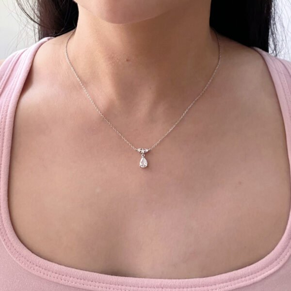 Pearl Dainty Necklace