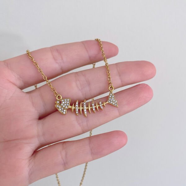 Stainless Steel Cubic Zirconia Fishbone Necklace