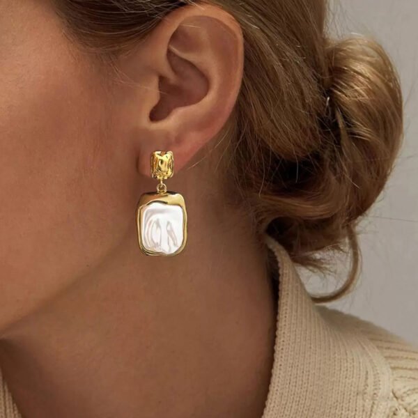 Stainless Steel Hammered Pearl Earrings