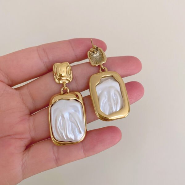 Stainless Steel Hammered Pearl Earrings